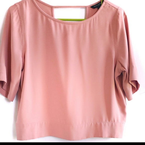 Banana Republic Tops - BANANA REPUBLIC CROSSED BACK TOP